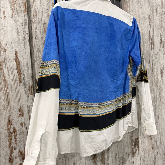 Dries Van Noten Blue and Black Patterned Button-Down Shirt - Picture 3 of 4